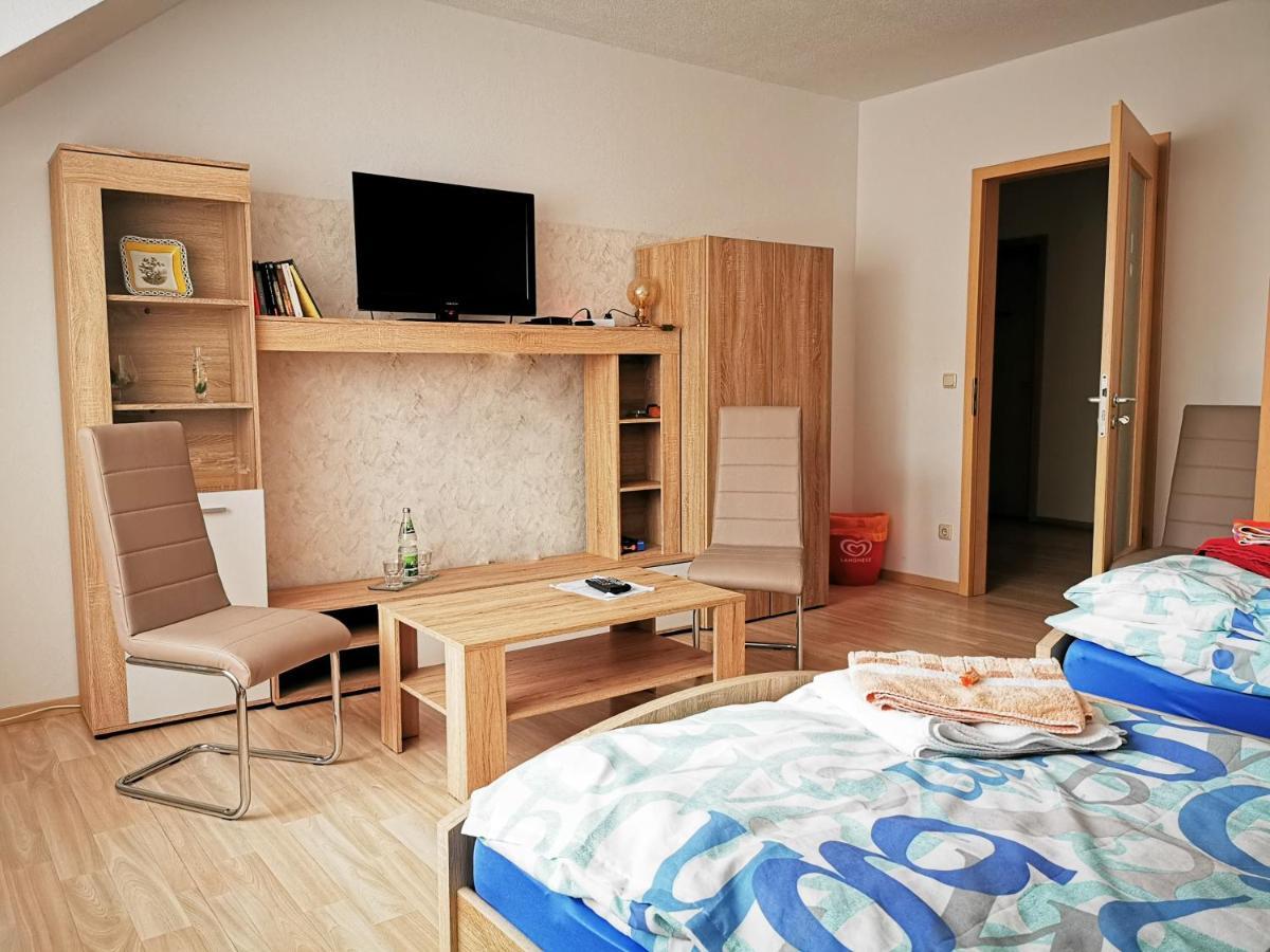 Gaestehaus Remde エアフルト エクステリア 写真
